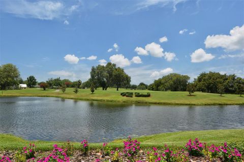 A home in PARRISH