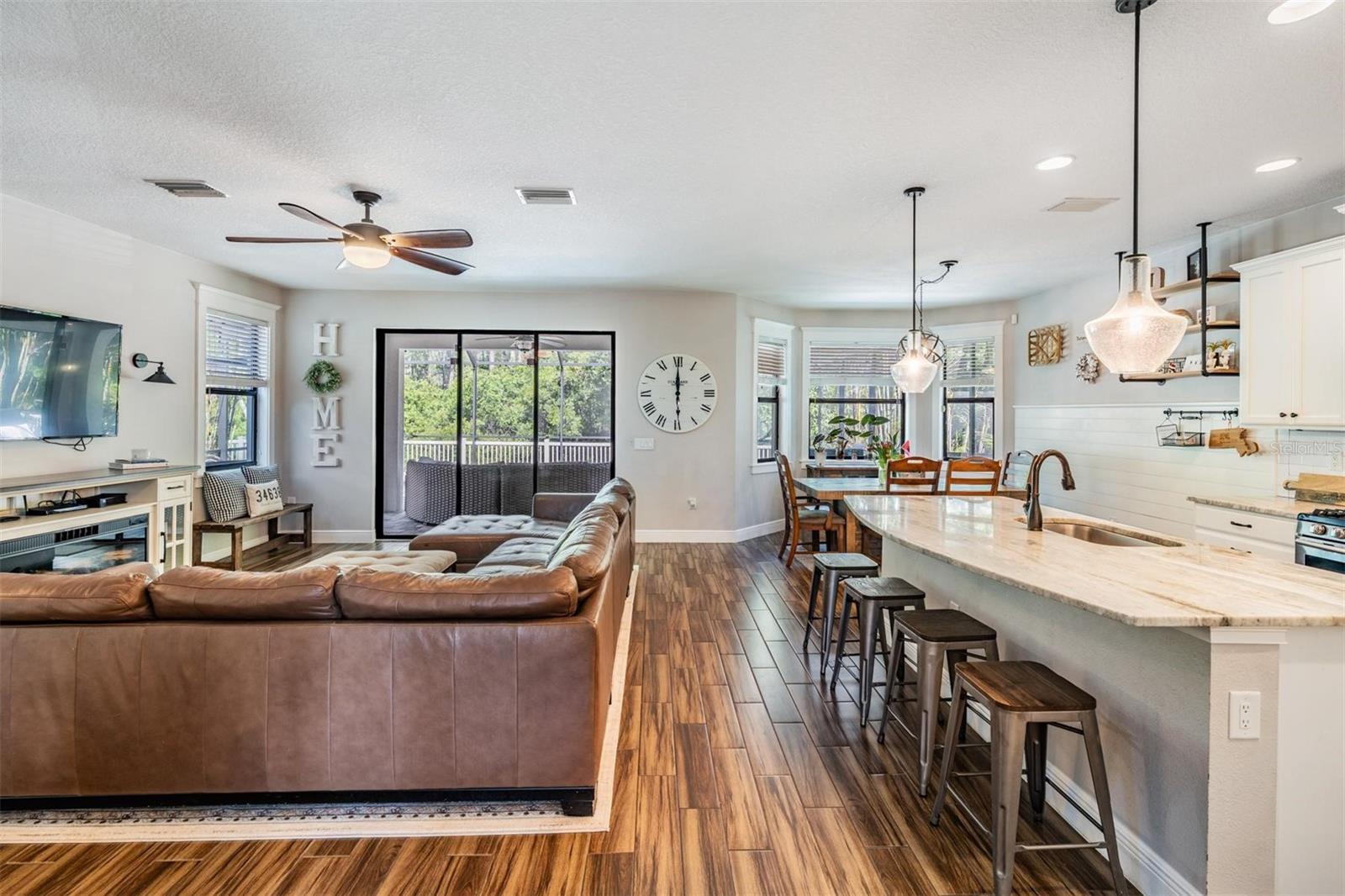 LAKESHORE RANCH PH I - Residential