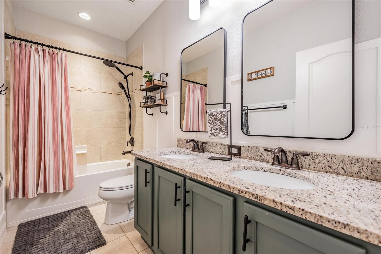 LAKESHORE RANCH PH I - Residential