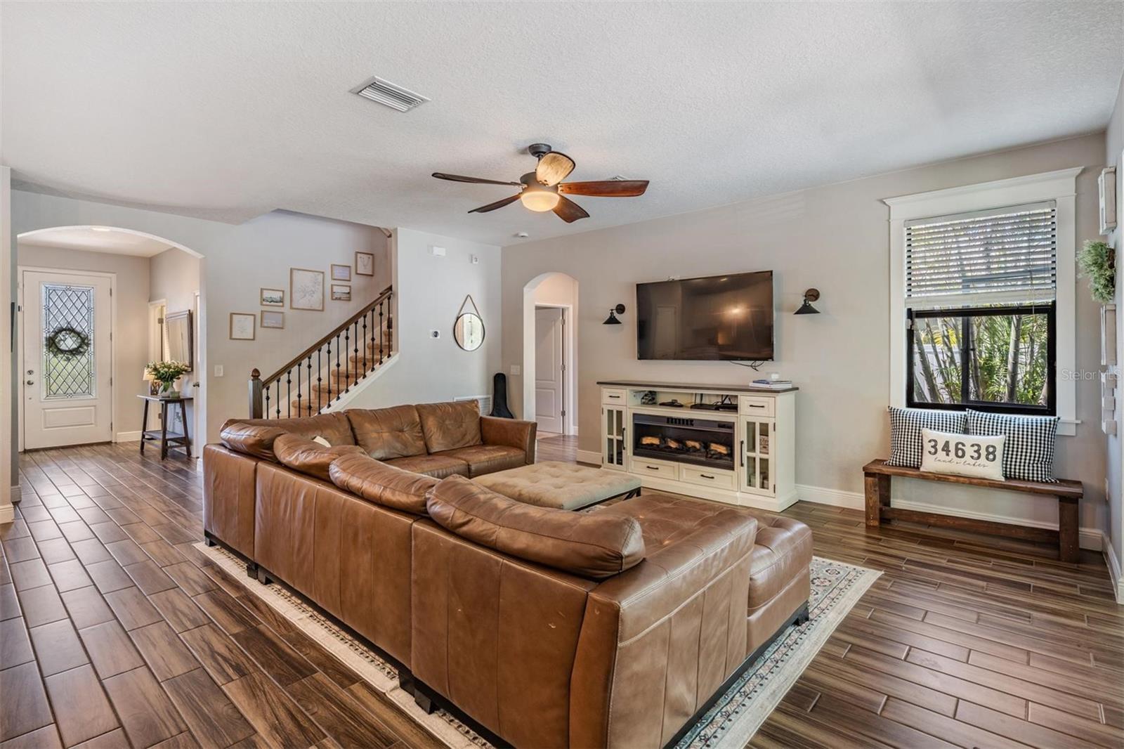 LAKESHORE RANCH PH I - Residential