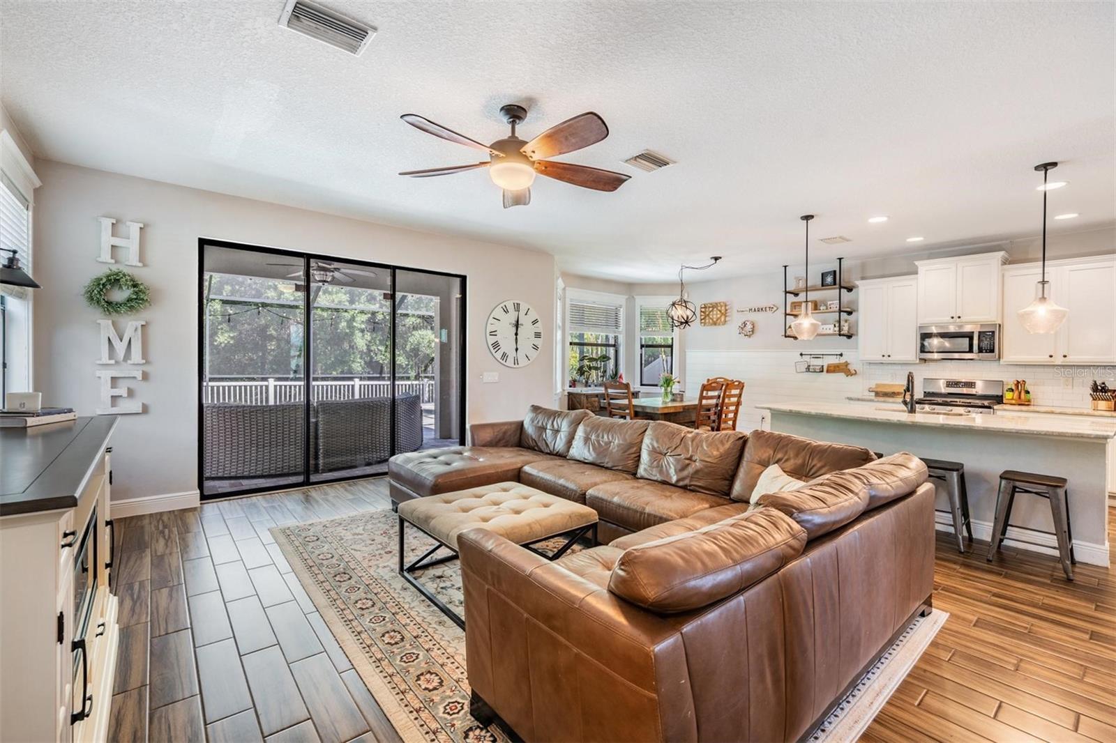 LAKESHORE RANCH PH I - Residential