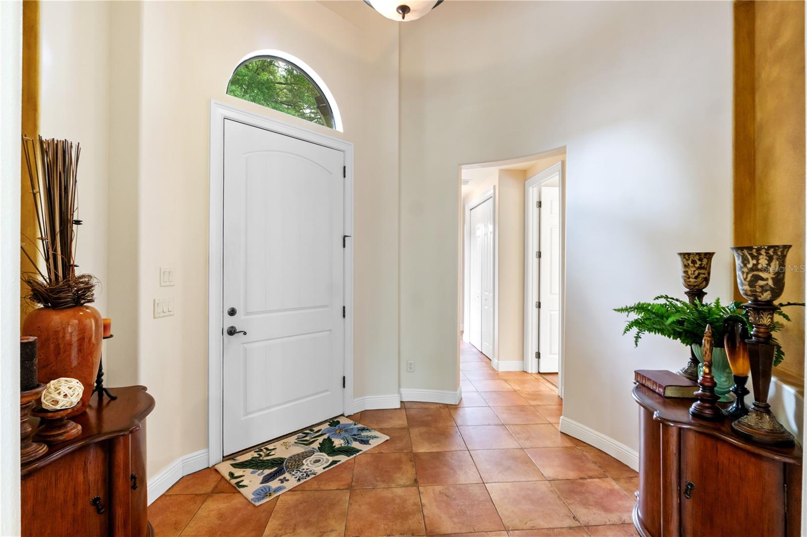 HARBOR HILLS UN #1 - Residential