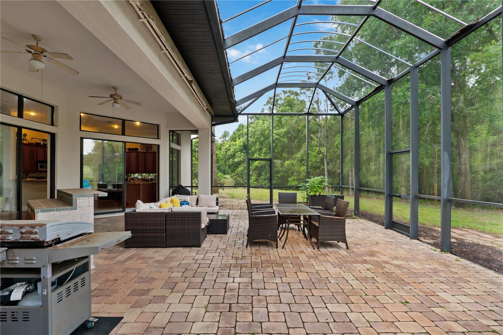 HARBOR HILLS UN #1 - Residential