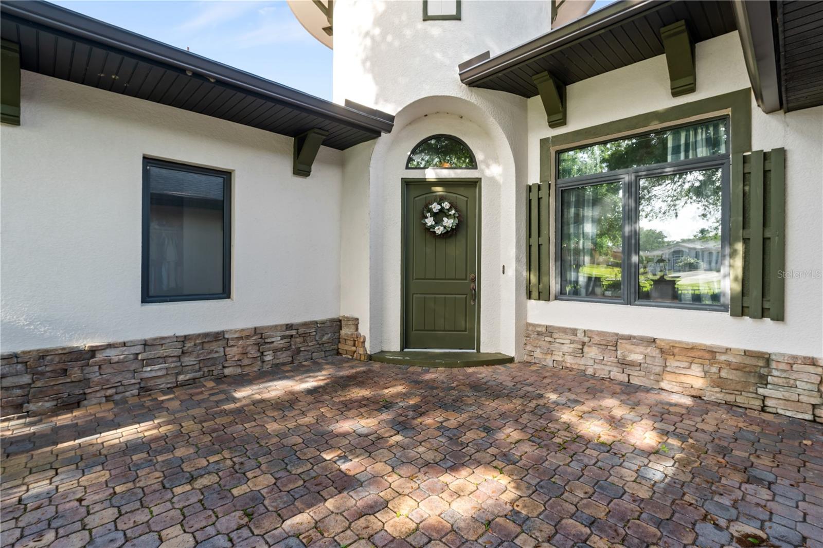 HARBOR HILLS UN #1 - Residential