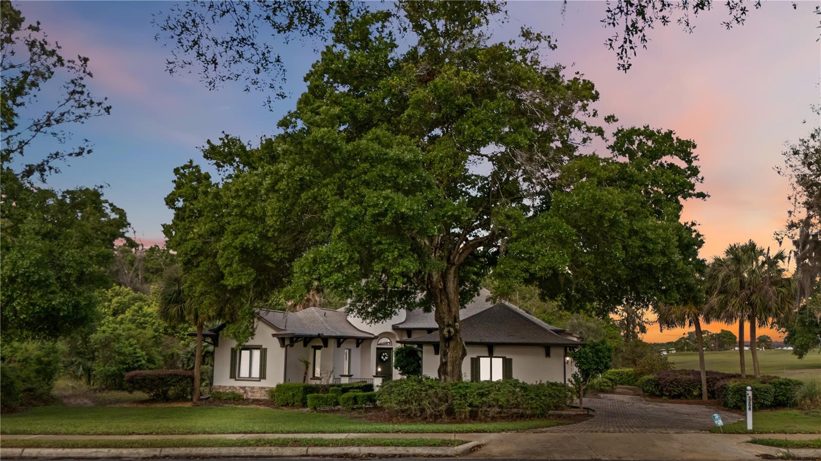 HARBOR HILLS UN #1 - Residential