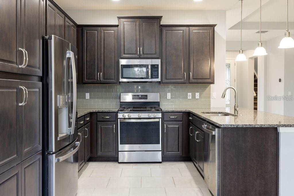 VICTORIA HILLS PH 5 - Residential