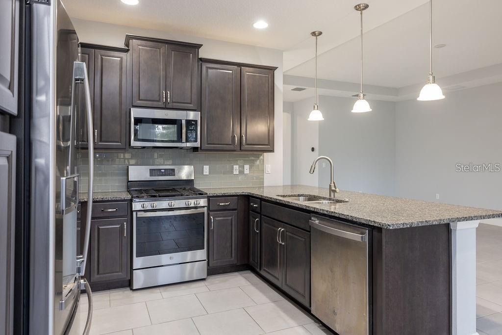 VICTORIA HILLS PH 5 - Residential