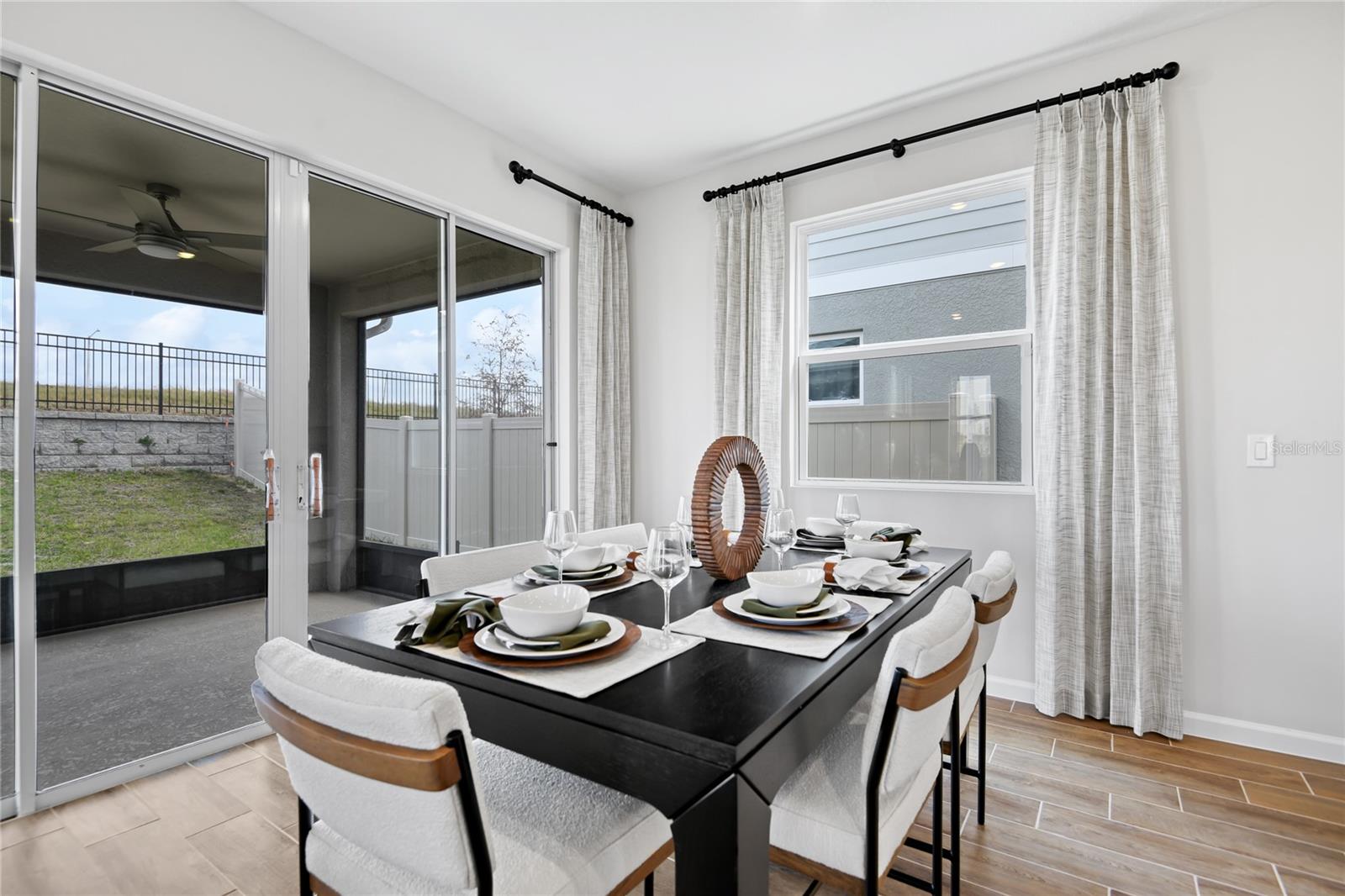 MAPLE RIDGE - Residential