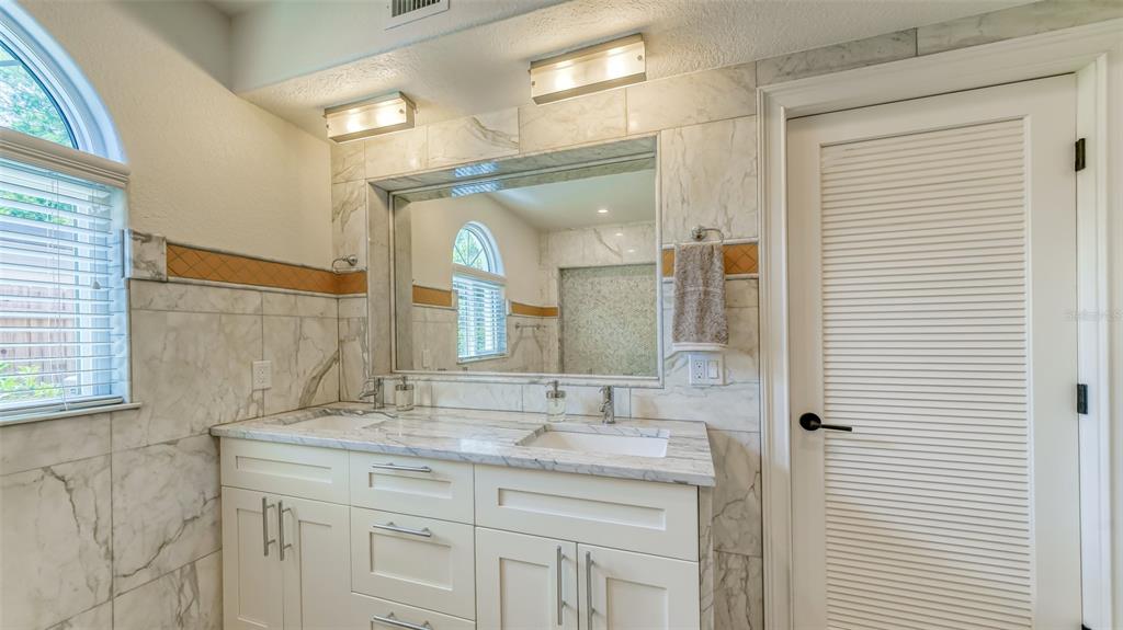 AVON HEIGHTS 2 - Residential Lease