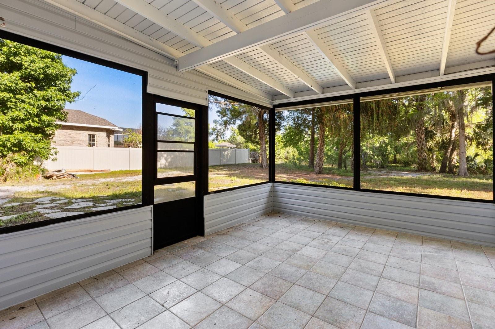 STONE ISLAND ESTATES UNIT 03 - Residential