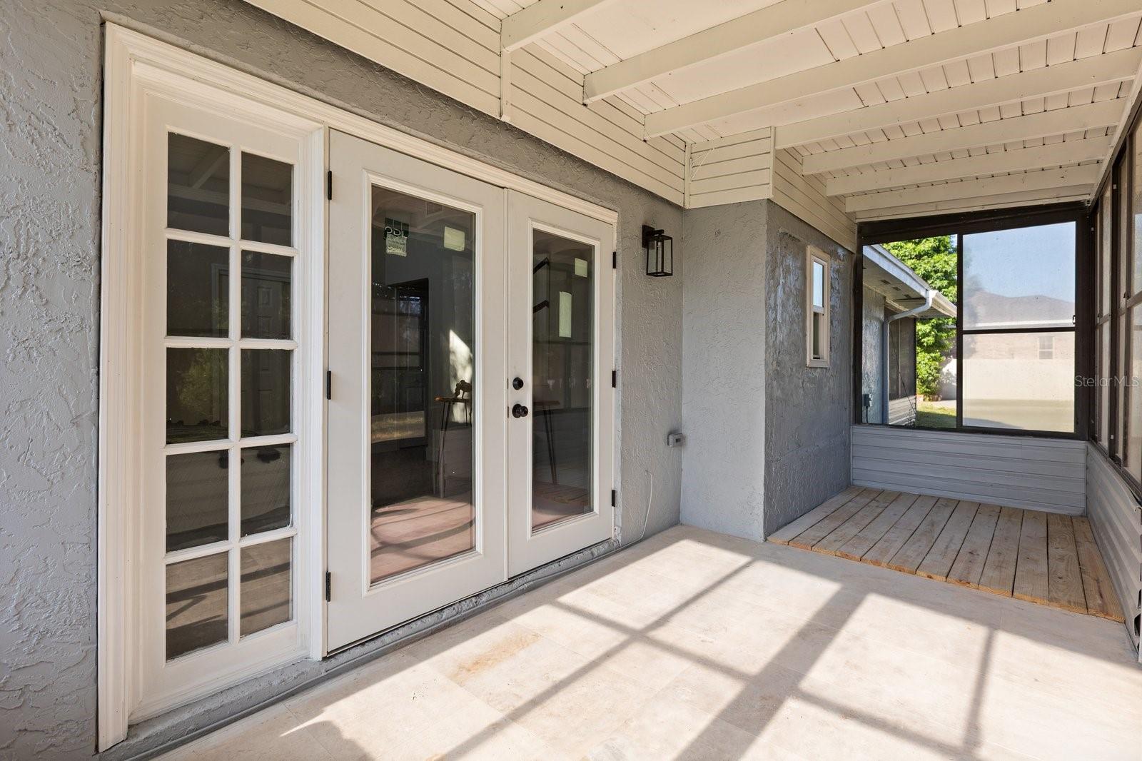 STONE ISLAND ESTATES UNIT 03 - Residential