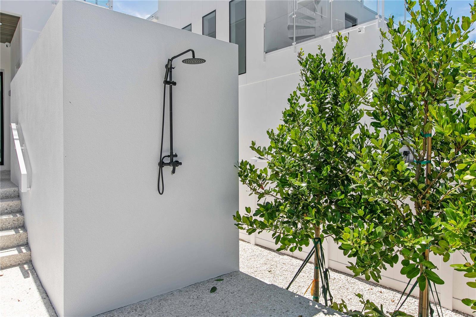 SARASOTA BEACH - Residential