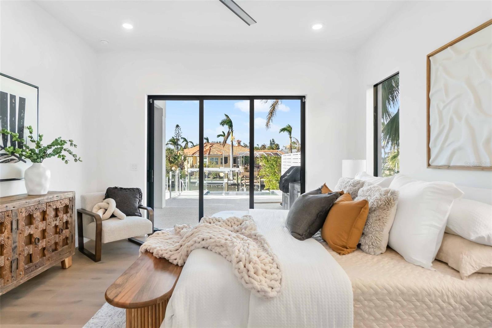 SARASOTA BEACH - Residential