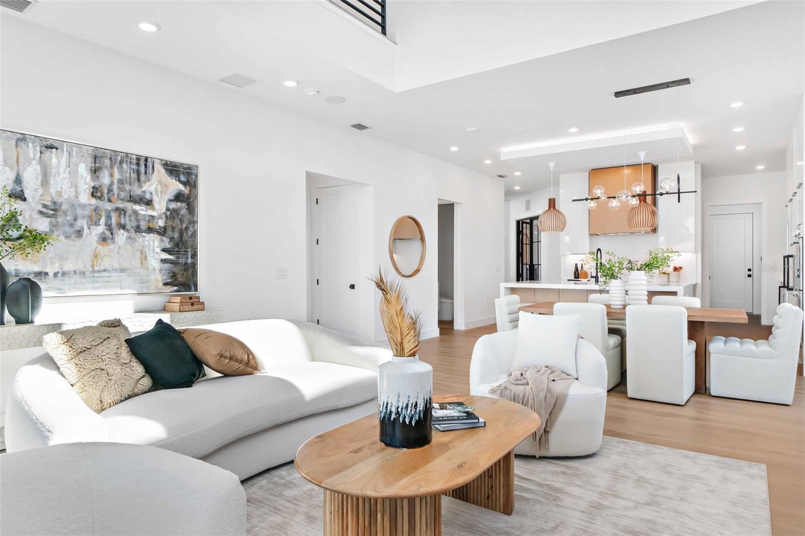 SARASOTA BEACH - Residential