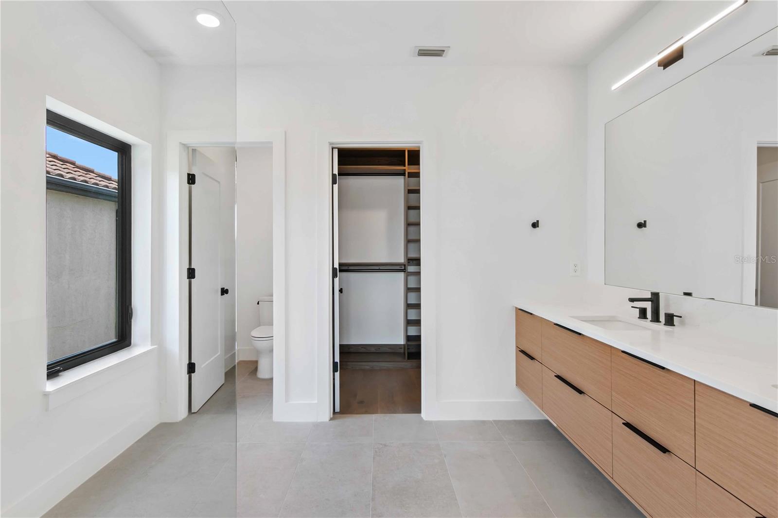 SARASOTA BEACH - Residential