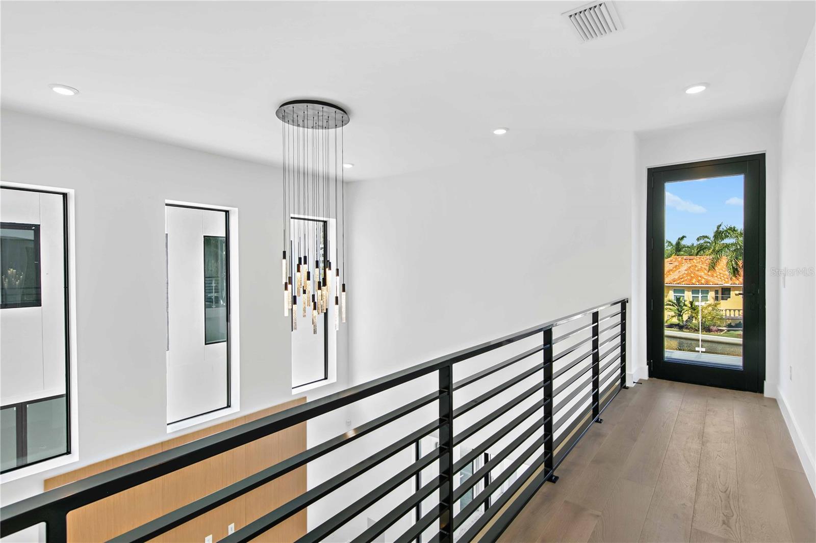 SARASOTA BEACH - Residential