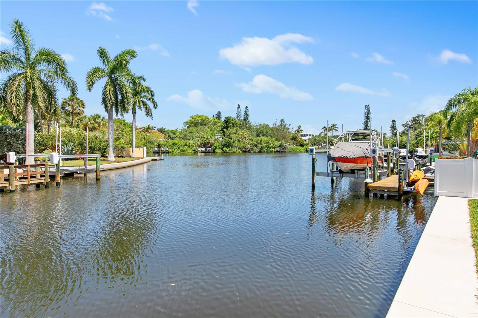 SARASOTA BEACH - Residential