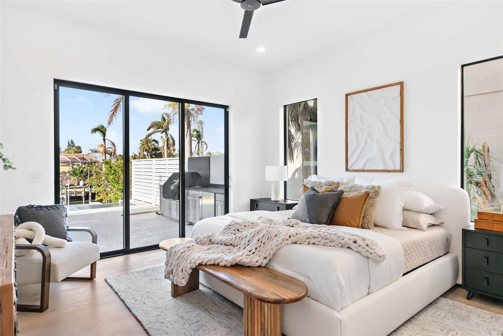 SARASOTA BEACH - Residential