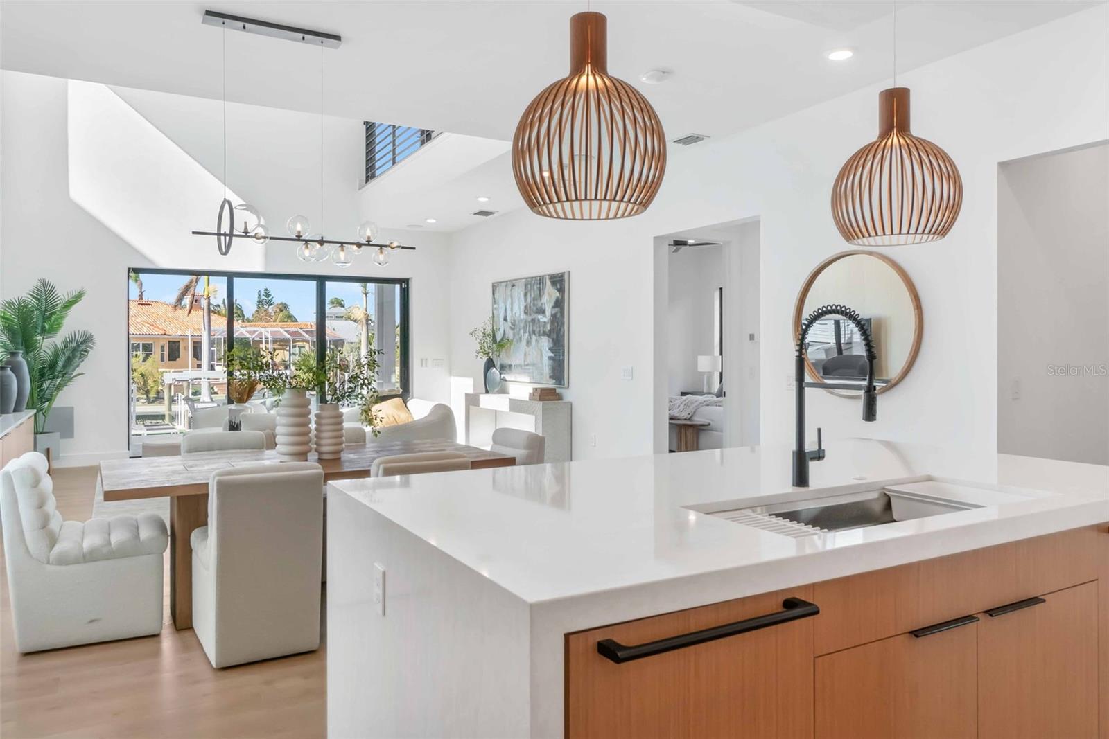 SARASOTA BEACH - Residential