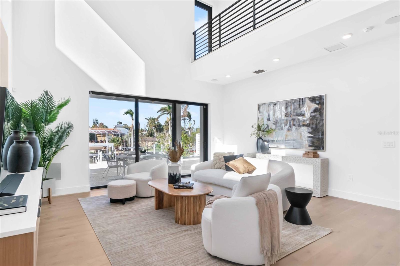 SARASOTA BEACH - Residential