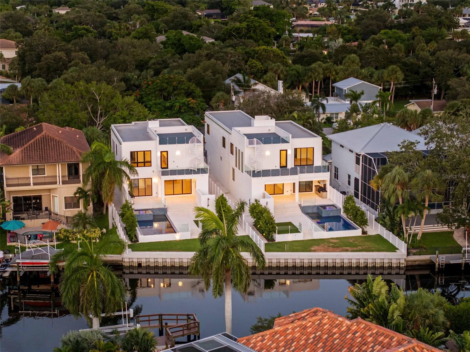 SARASOTA BEACH - Residential