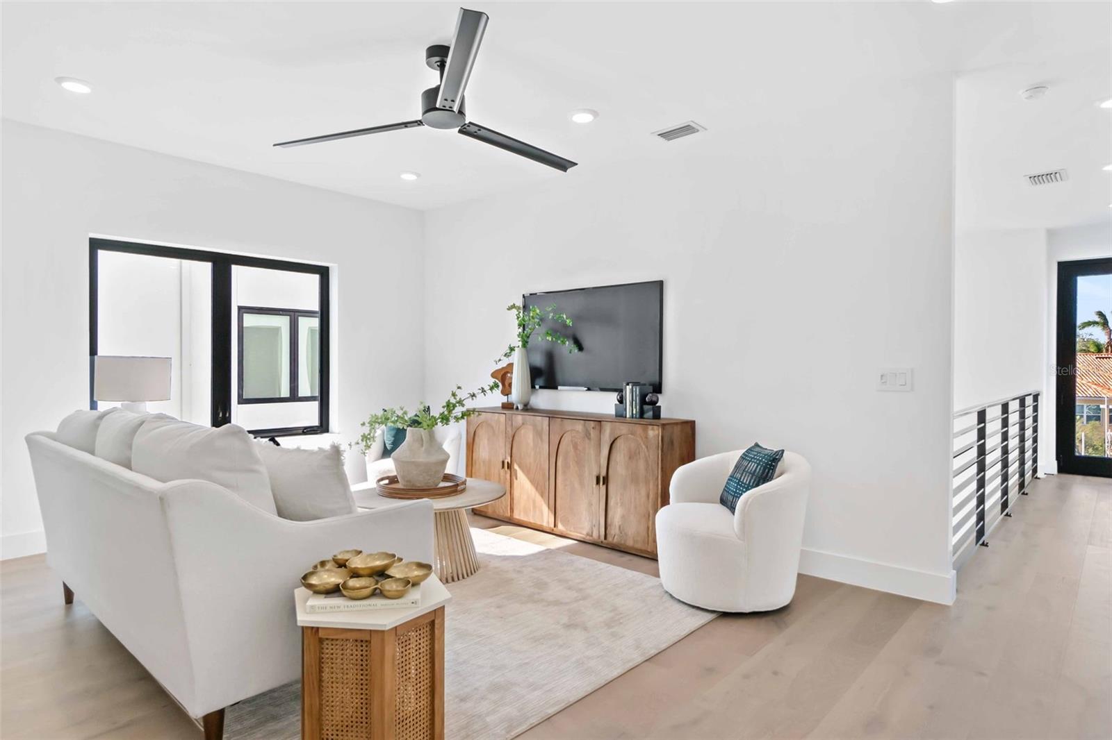 SARASOTA BEACH - Residential