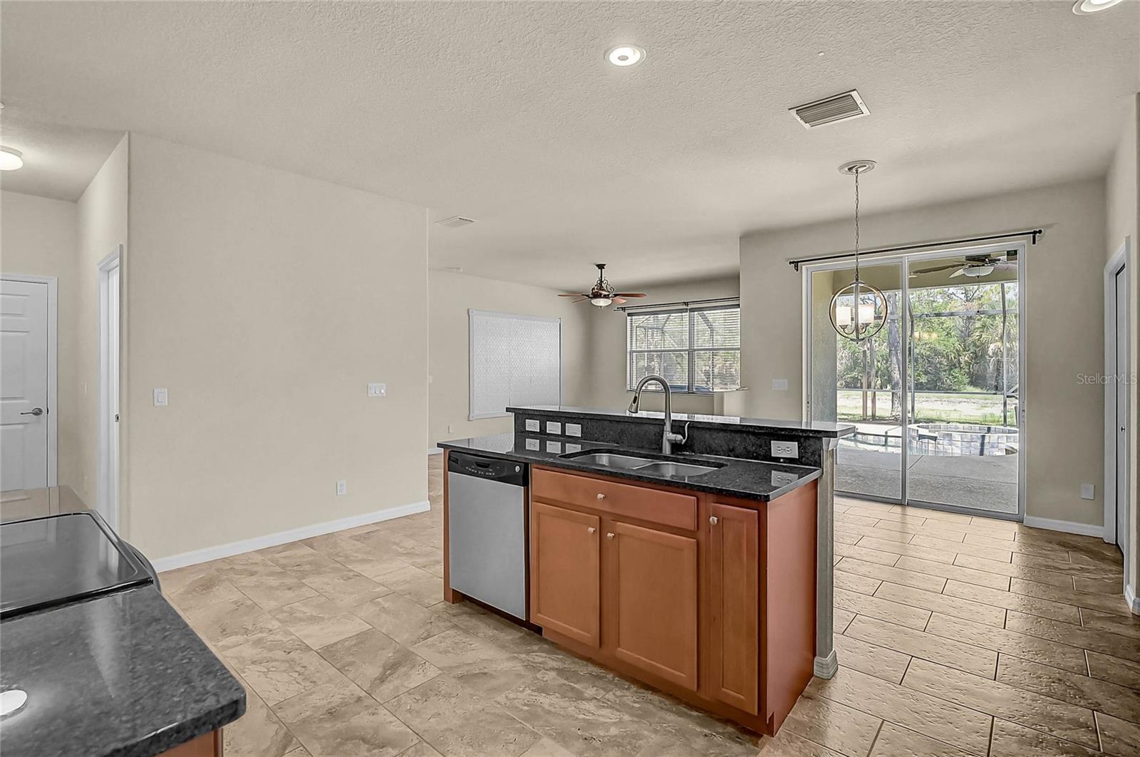 11691 BREADFRUIT LANE, VENICE, FL, 34292 3 11691 BREADFRUIT LANE