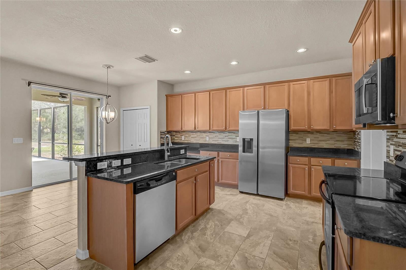 11691 BREADFRUIT LANE, VENICE, FL, 34292 2 11691 BREADFRUIT LANE