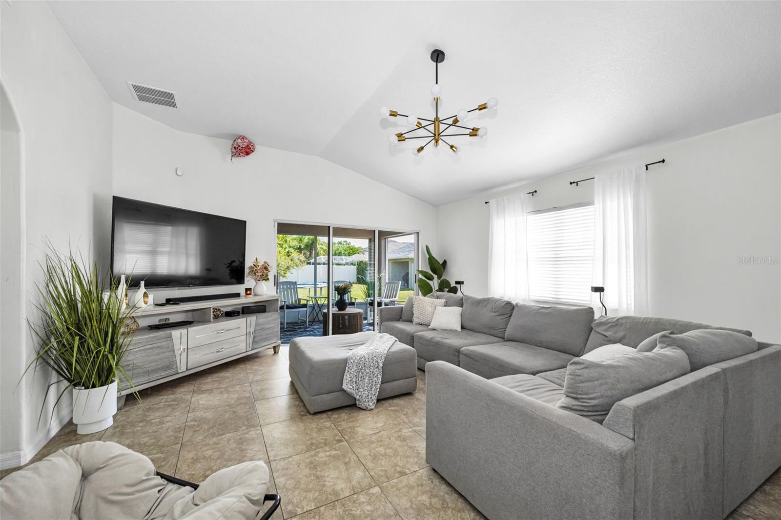 GRAND OAKS PH 03 - Residential