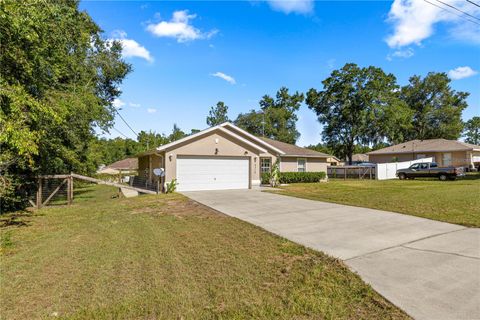 Photo of 9319 SE 161st Place, Summerfield, FL 34491 (MLS # OM712896)
