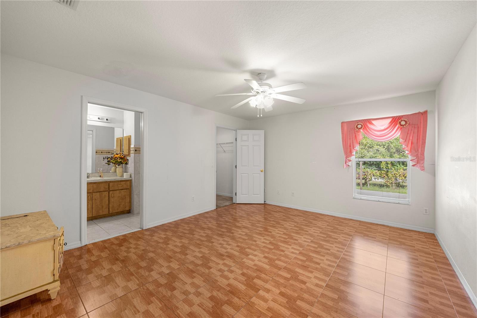 ORANGE BLOSSOM HILLS UN 01 - Residential