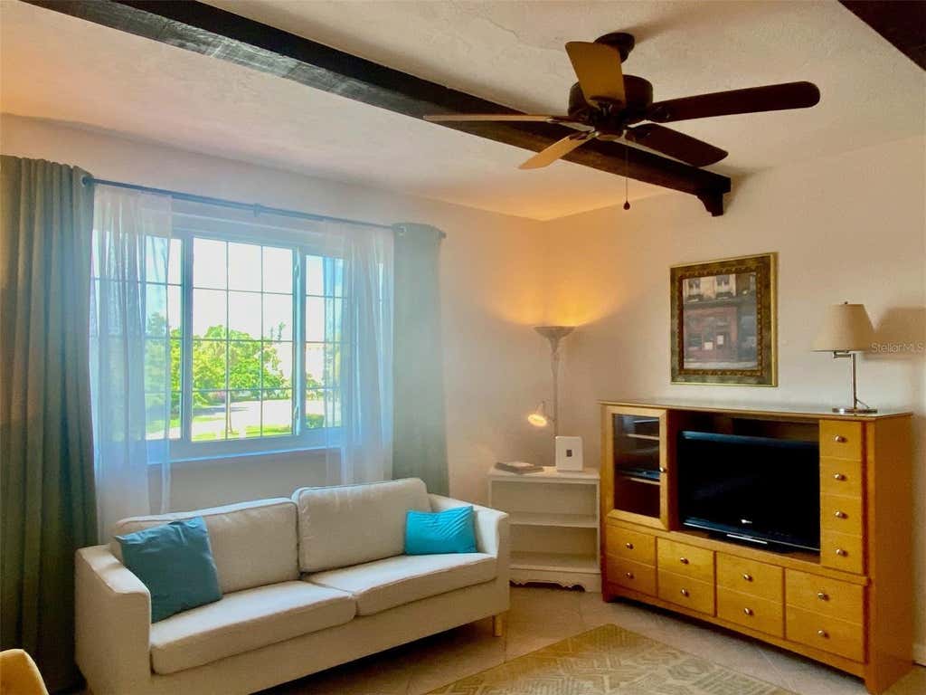 Photo of 238 Tampa Avenue W #6B, Venice, FL 34285 (MLS # N6145250)