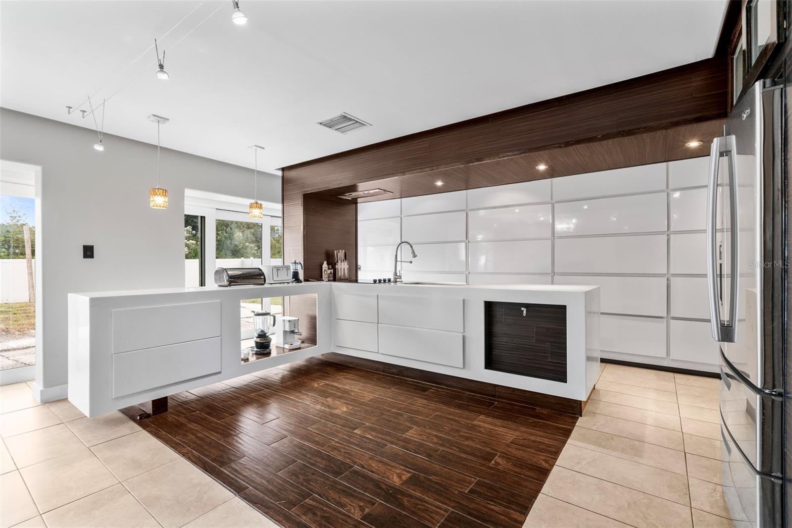 MEADOWBROOK ESTATES - Residential