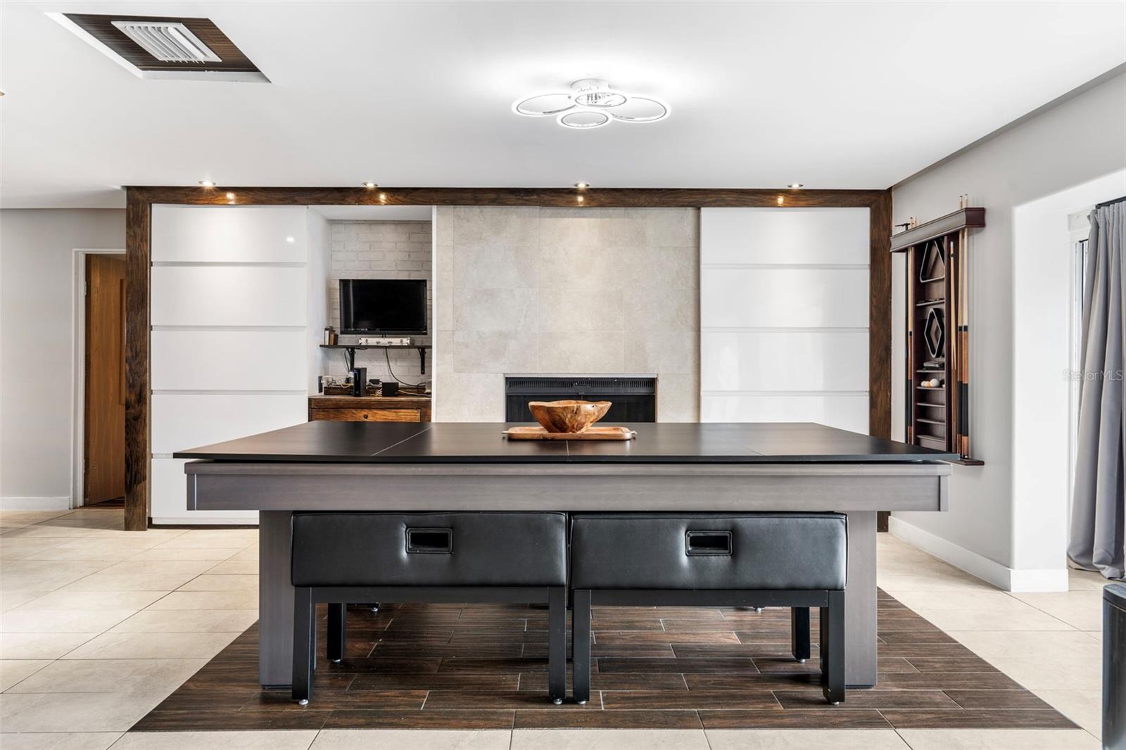 MEADOWBROOK ESTATES - Residential