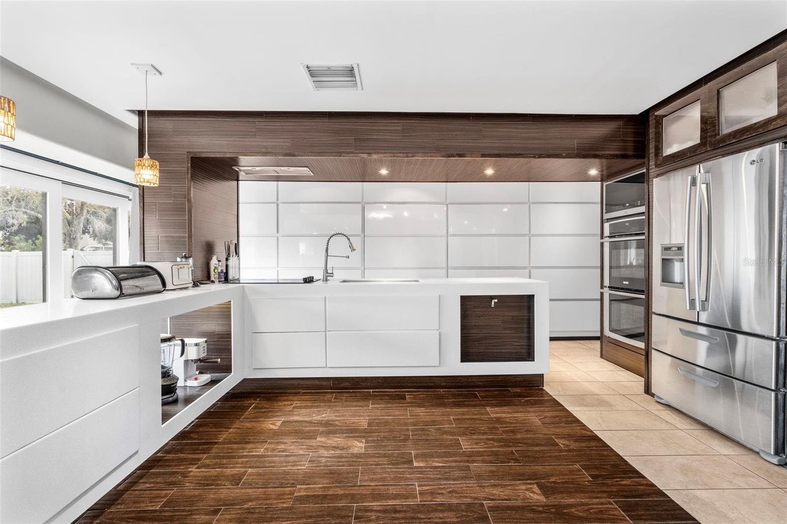 MEADOWBROOK ESTATES - Residential