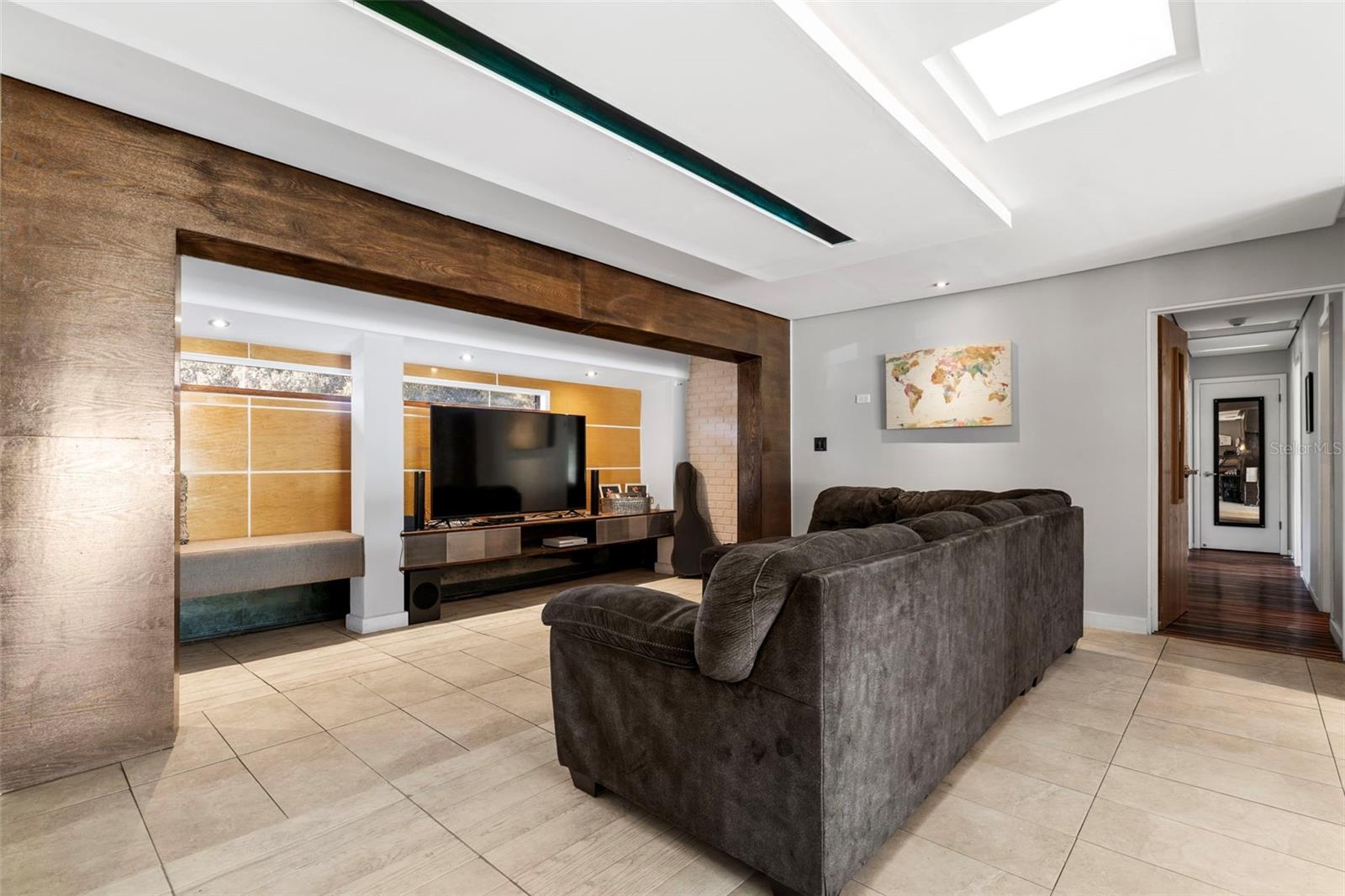 MEADOWBROOK ESTATES - Residential