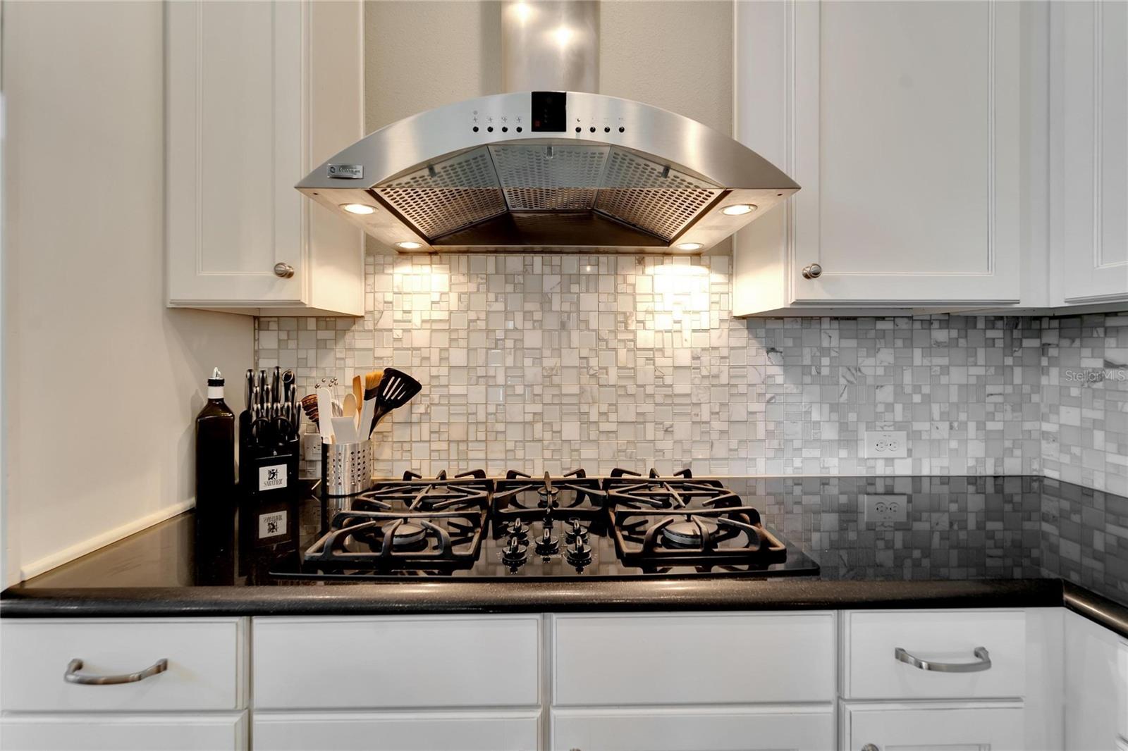 SNELL ISLE BRIGHTWATERS SEC 2 - Residential