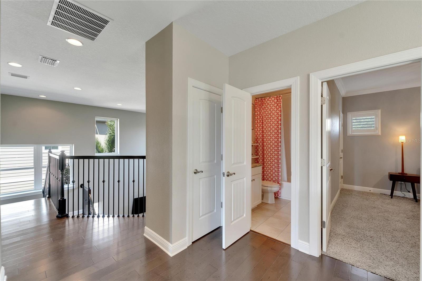 SNELL ISLE BRIGHTWATERS SEC 2 - Residential