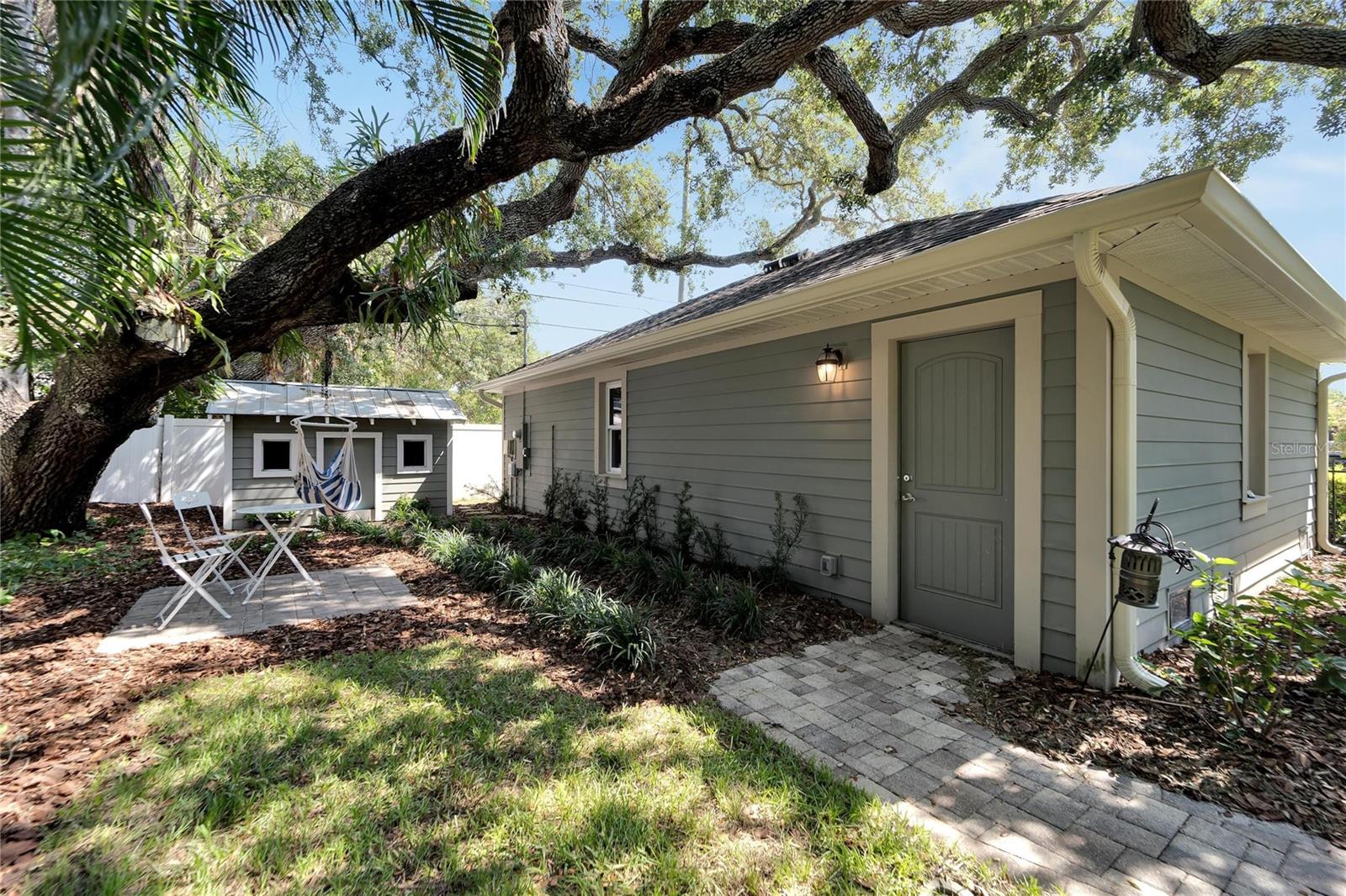 SNELL ISLE BRIGHTWATERS SEC 2 - Residential
