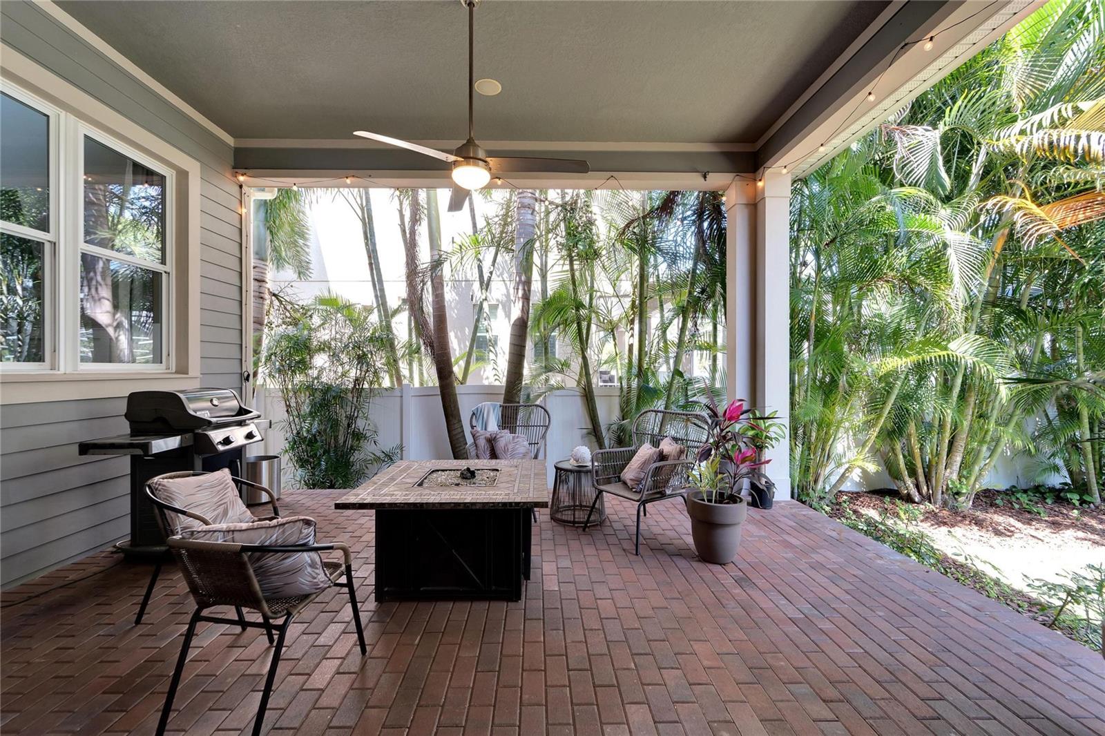 SNELL ISLE BRIGHTWATERS SEC 2 - Residential
