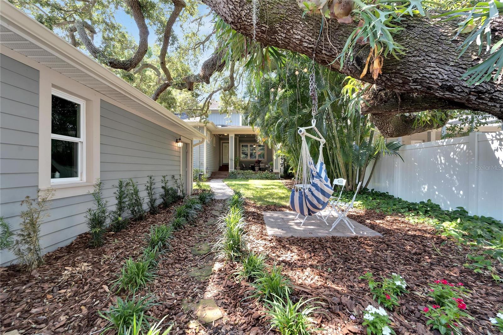 SNELL ISLE BRIGHTWATERS SEC 2 - Residential