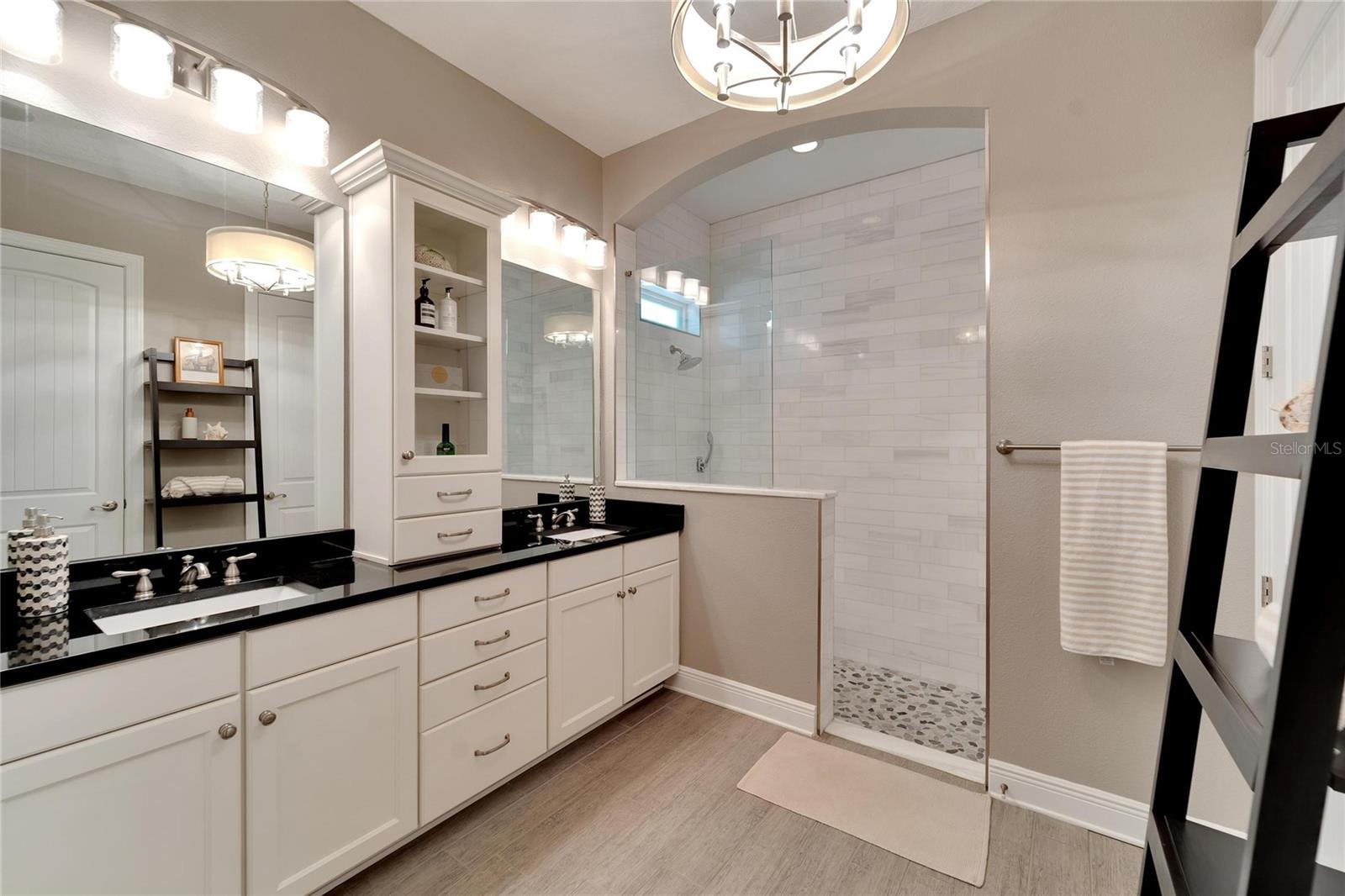 SNELL ISLE BRIGHTWATERS SEC 2 - Residential