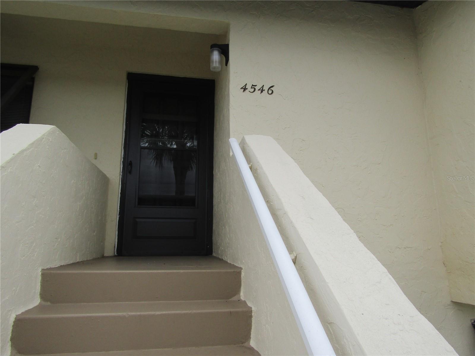 4546 LONGWATER 44