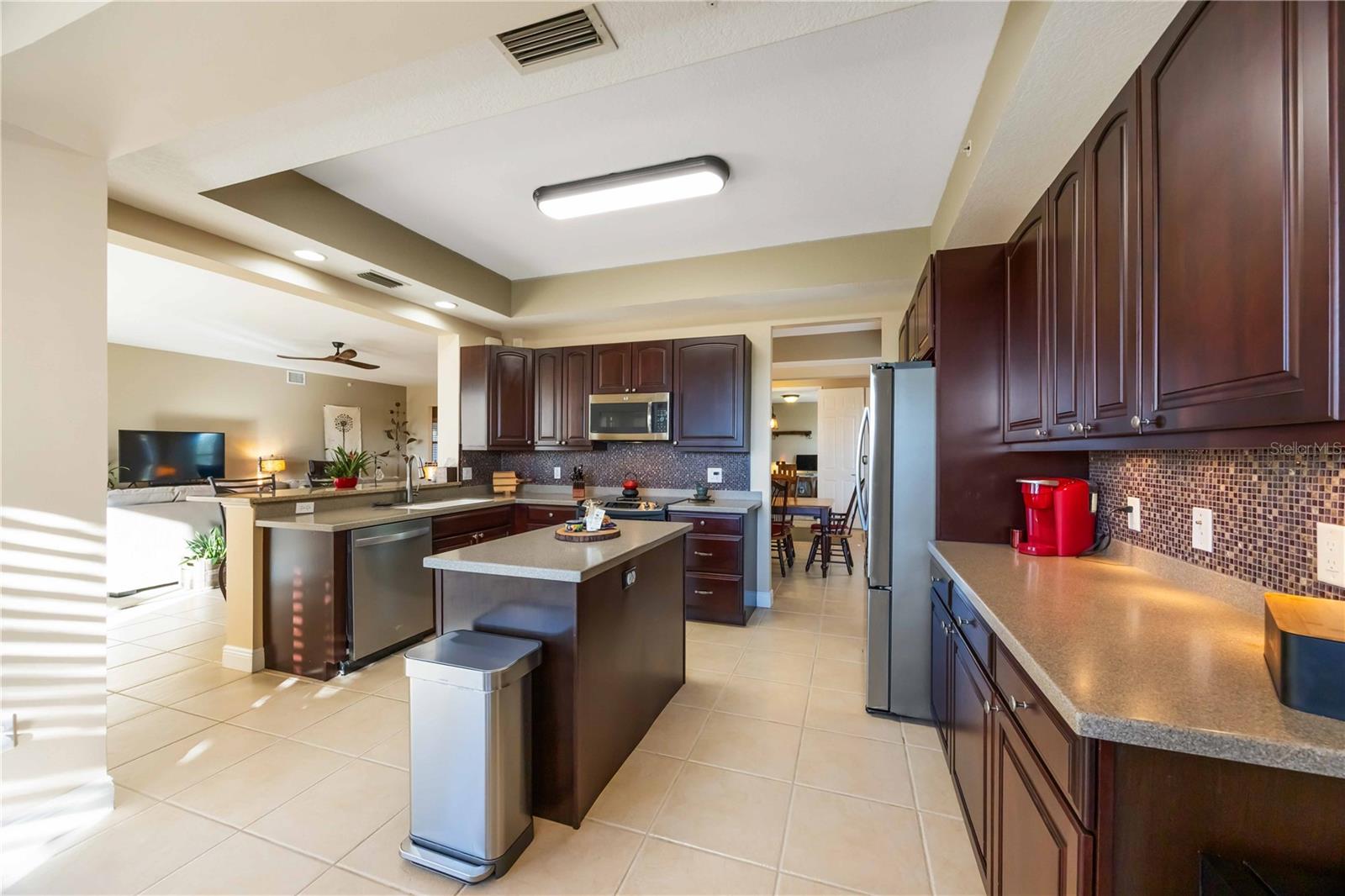 SARASOTA NATIONAL - Residential