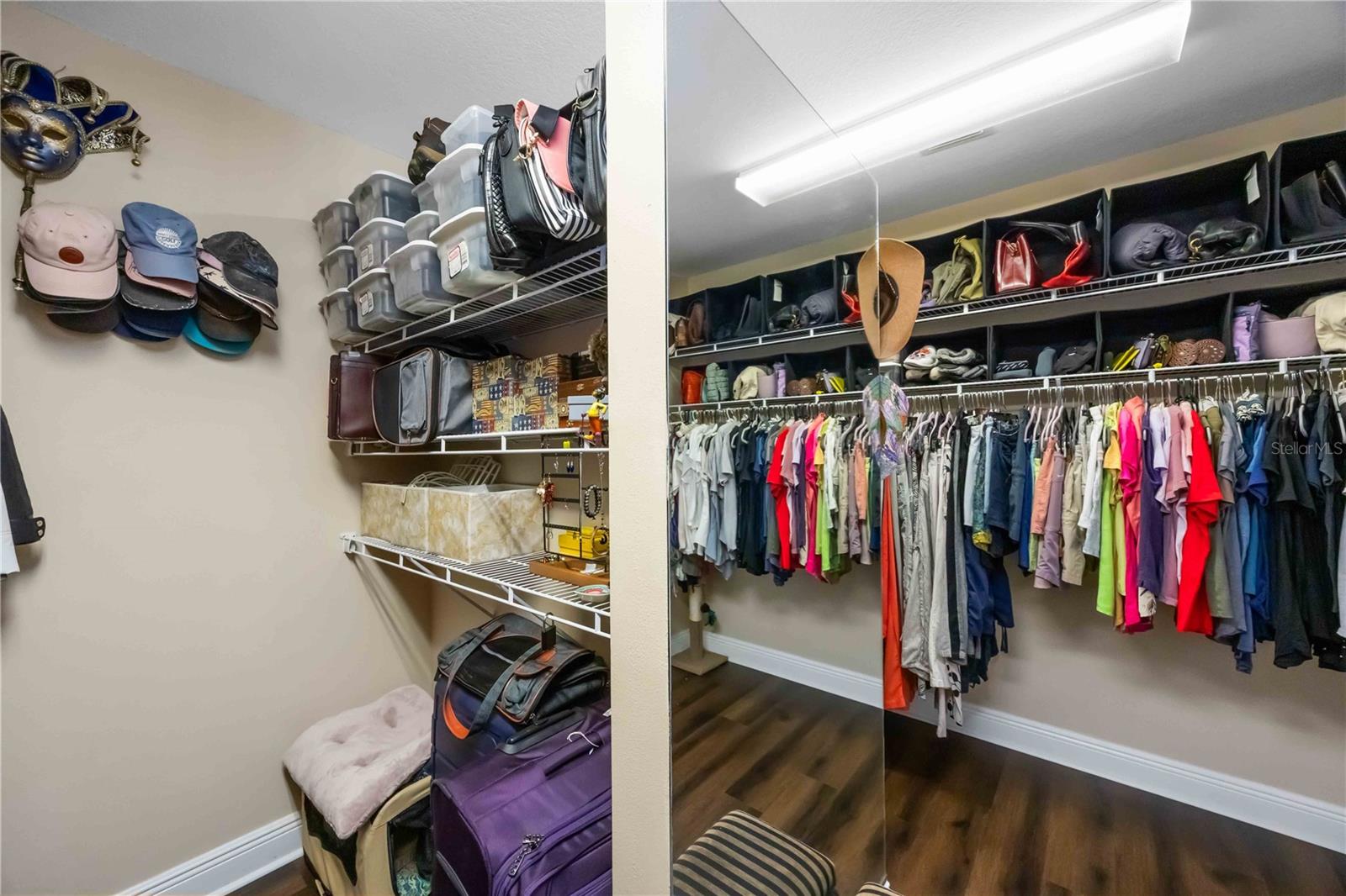 SARASOTA NATIONAL - Residential