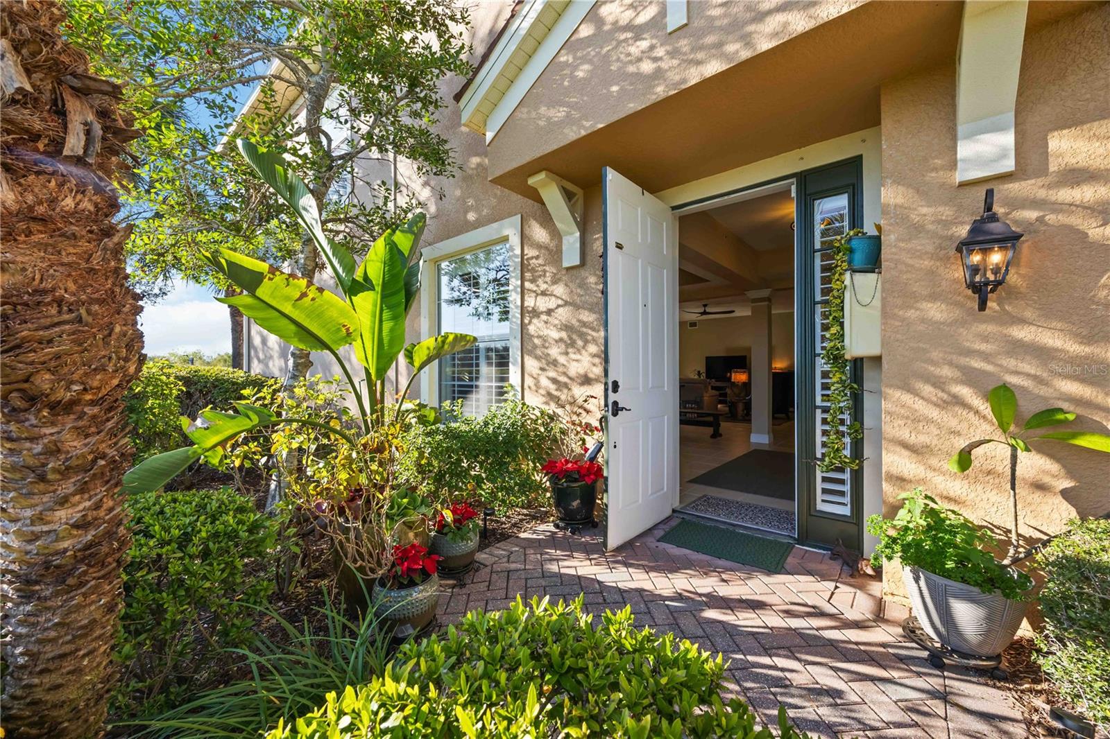 SARASOTA NATIONAL - Residential