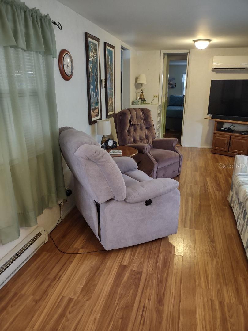 TRAILER ESTATES - Residential