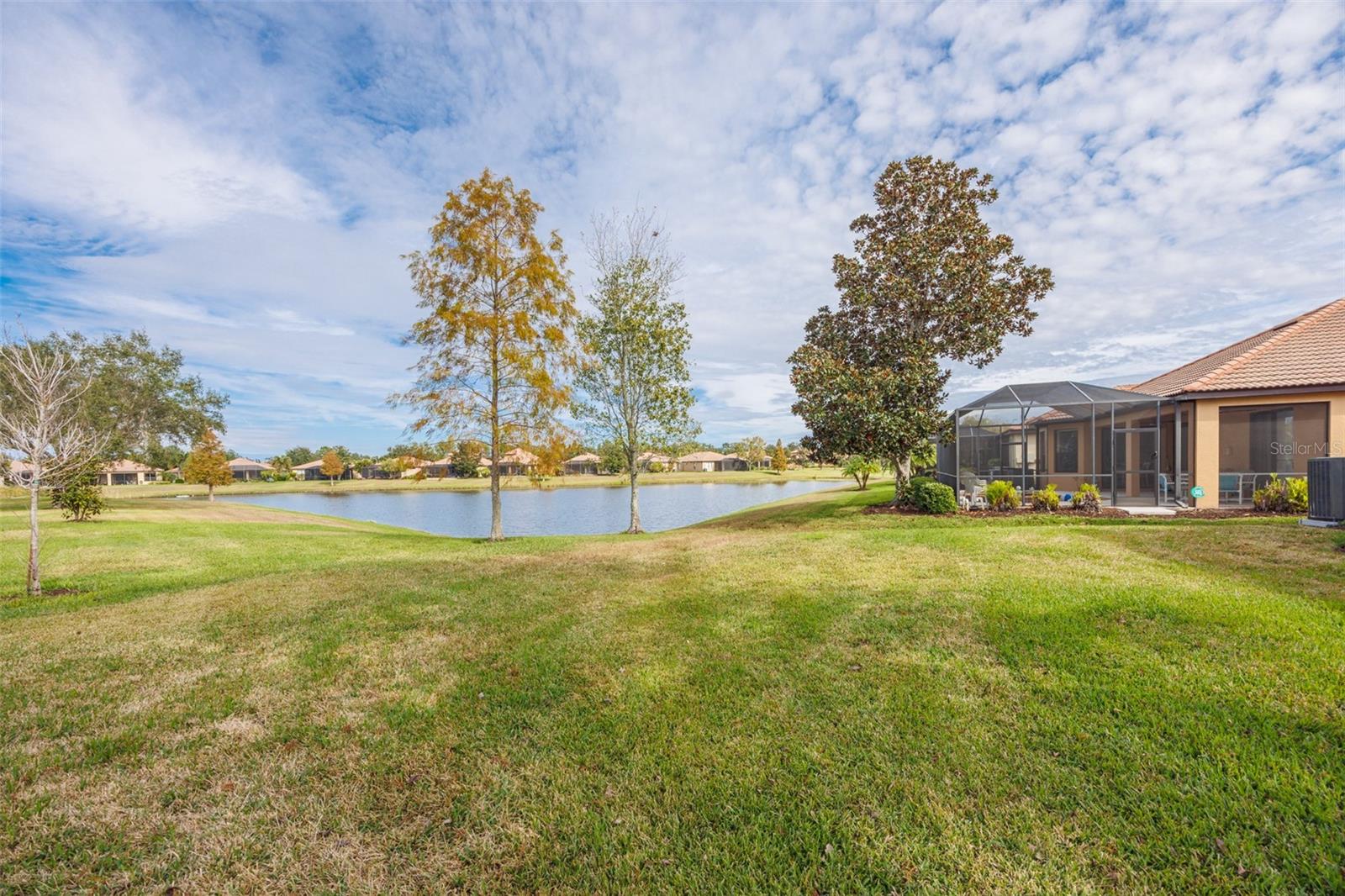 SOUTHSHORE FALLS PH 1 - Residential