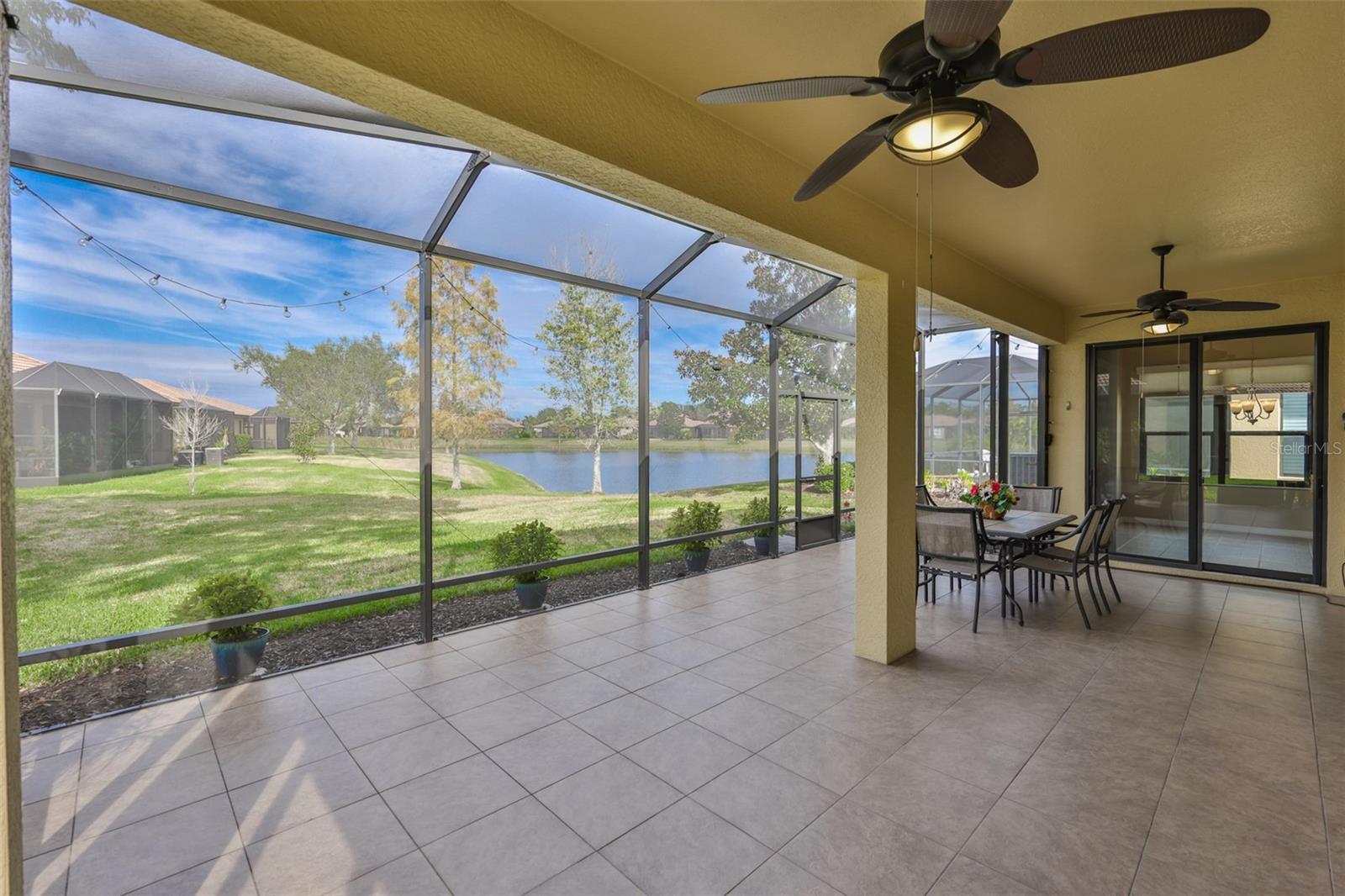 SOUTHSHORE FALLS PH 1 - Residential