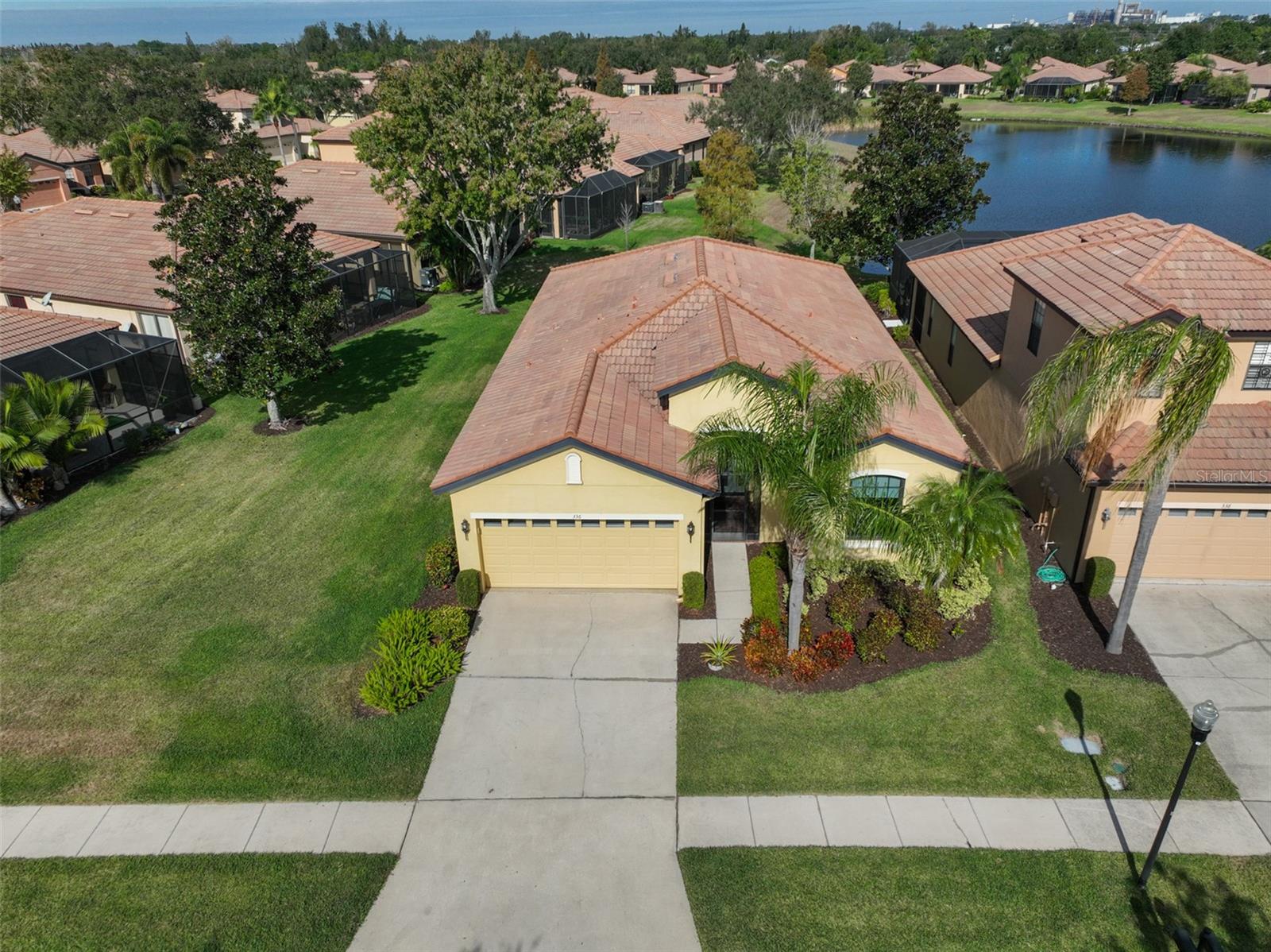 SOUTHSHORE FALLS PH 1 - Residential